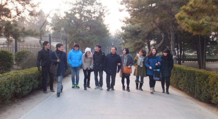 Leaving the Yuanmingyuan