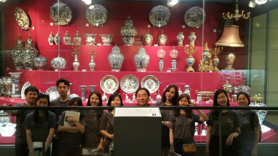 The red charm of the Kanbara Collection and the Love Room